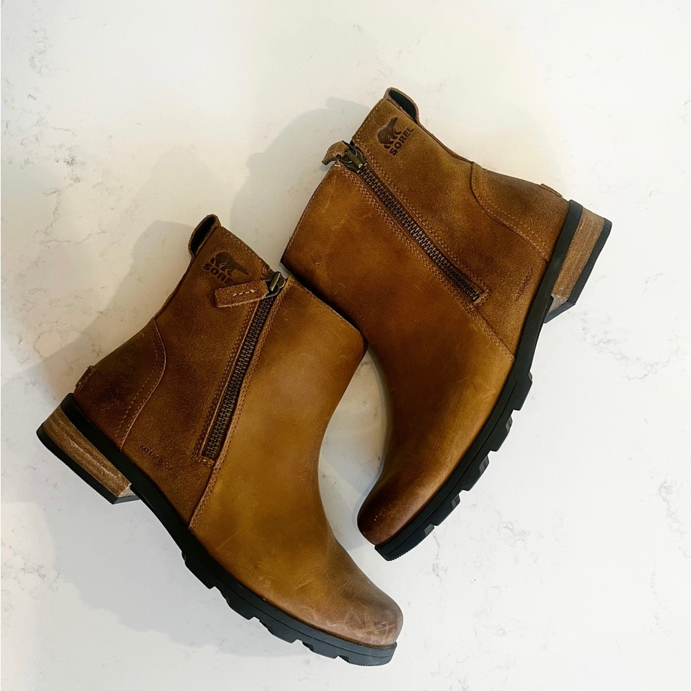 Women’s Sorel Booties Size 9